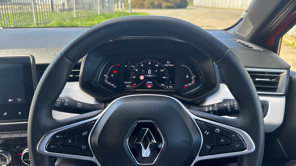 Renault Clio 1.0 TCe 90 SE Edition 5dr Petrol Hatchback - Image 92