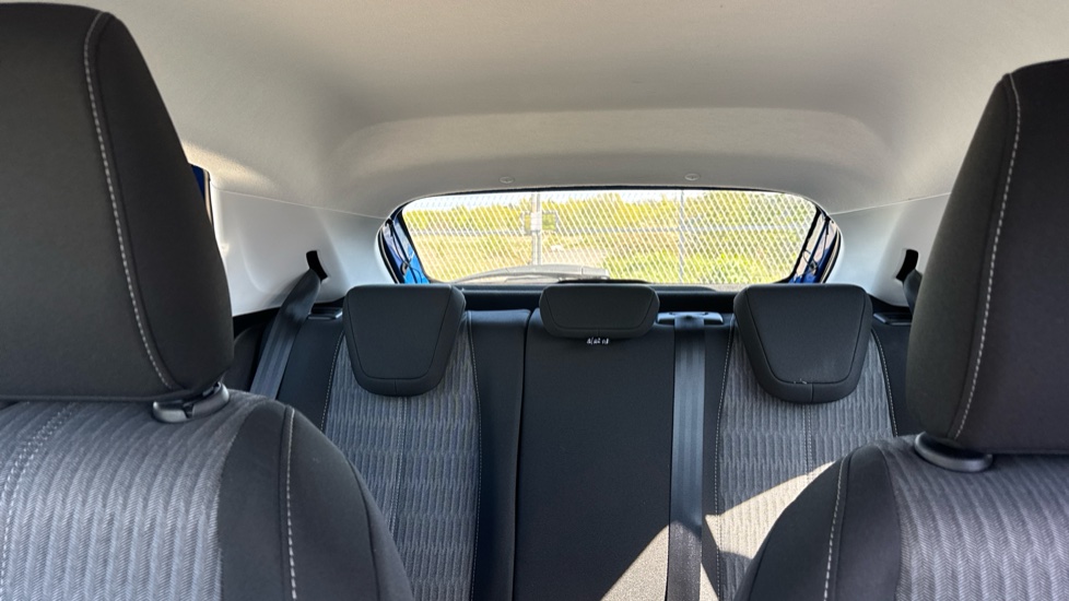 Vauxhall Corsa 1.2 Turbo SE Edition 5dr Petrol Hatchback - Image 15