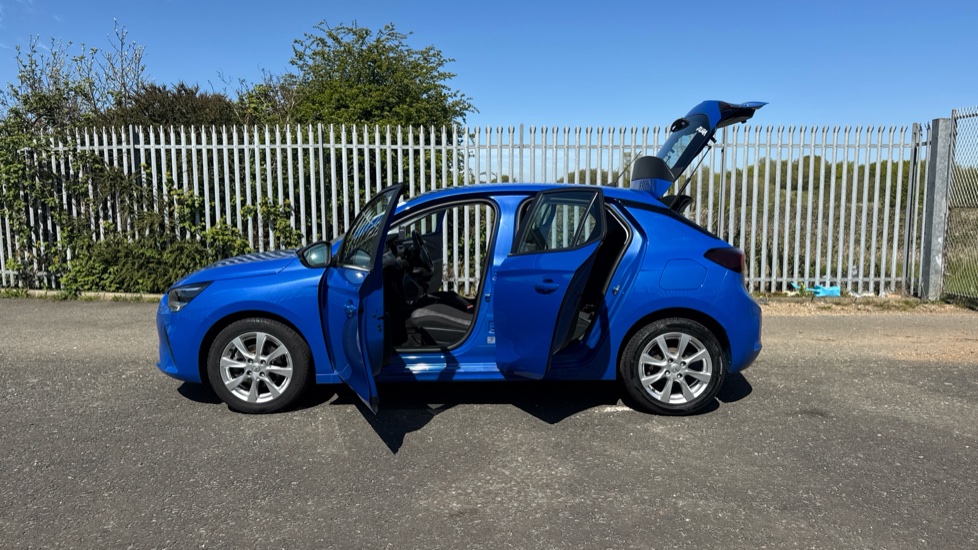Vauxhall Corsa 1.2 Turbo SE Edition 5dr Petrol Hatchback - Image 32