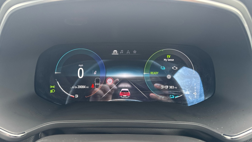 Renault Captur 1.6 E-Tech Plug-in hybrid 160 Techno 5dr Auto Hatchback - Image 18