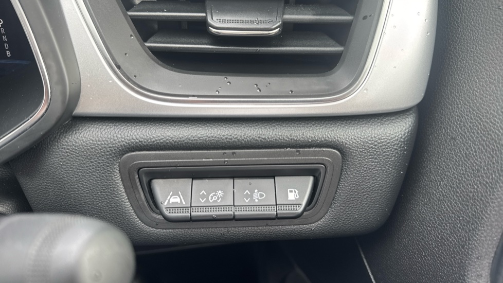 Renault Captur 1.6 E-Tech Plug-in hybrid 160 Techno 5dr Auto Hatchback - Image 26