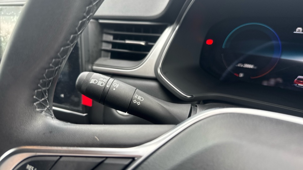 Renault Captur 1.6 E-Tech Plug-in hybrid 160 Techno 5dr Auto Hatchback - Image 33