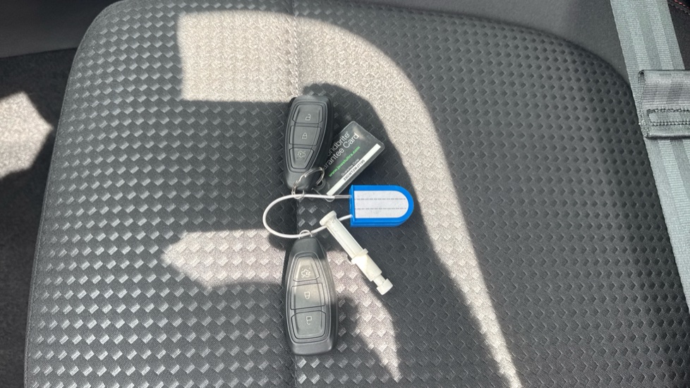 Ford Focus 1.0 EcoBoost ST-Line 5dr Petrol Hatchback - Image 20