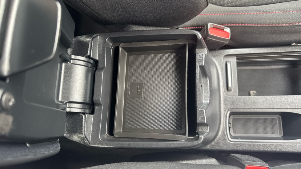 Ford Focus 1.0 EcoBoost ST-Line 5dr Petrol Hatchback - Image 30