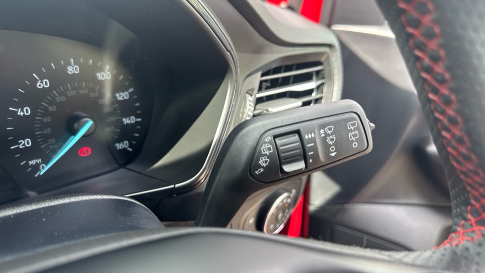 Ford Focus 1.0 EcoBoost ST-Line 5dr Petrol Hatchback - Image 35