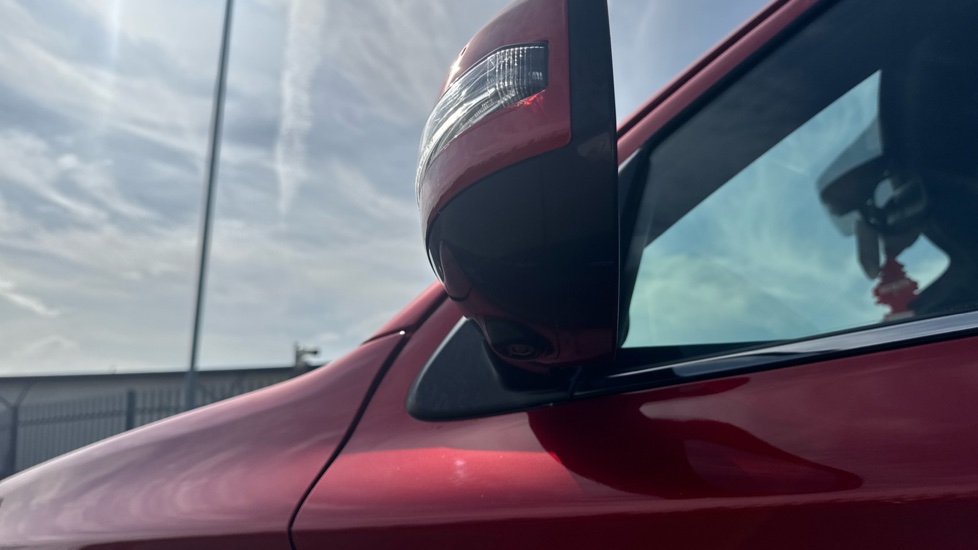 Mitsubishi Outlander 2.4 PHEV 4h 5dr Auto Estate - Image 32