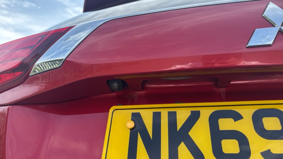 Mitsubishi Outlander 2.4 PHEV 4h 5dr Auto Estate - Image 33
