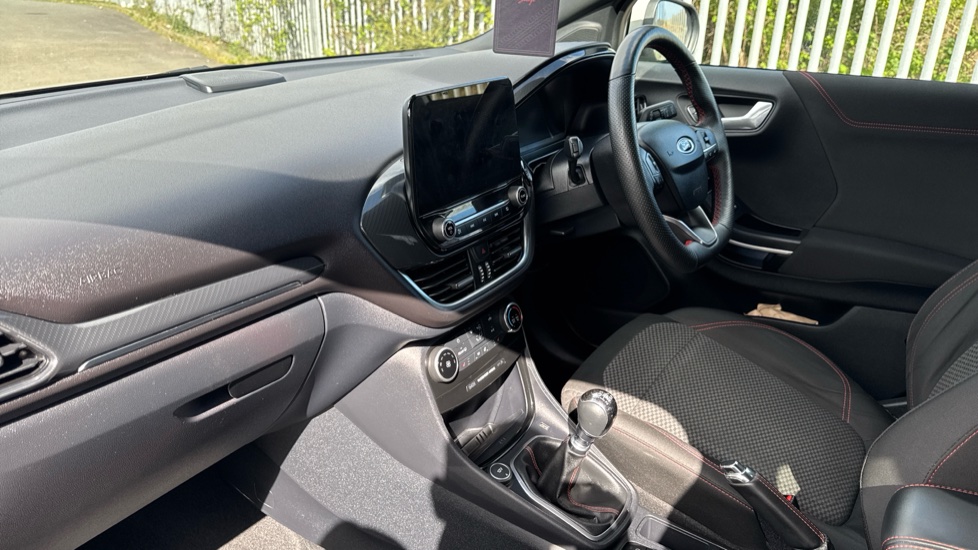 Ford Puma 1.0 EcoBoost Hybrid mHEV ST-Line 5dr Petrol Hatchback - Image 9