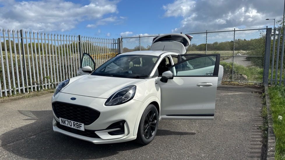 Ford Puma 1.0 EcoBoost Hybrid mHEV ST-Line 5dr Petrol Hatchback - Image 22