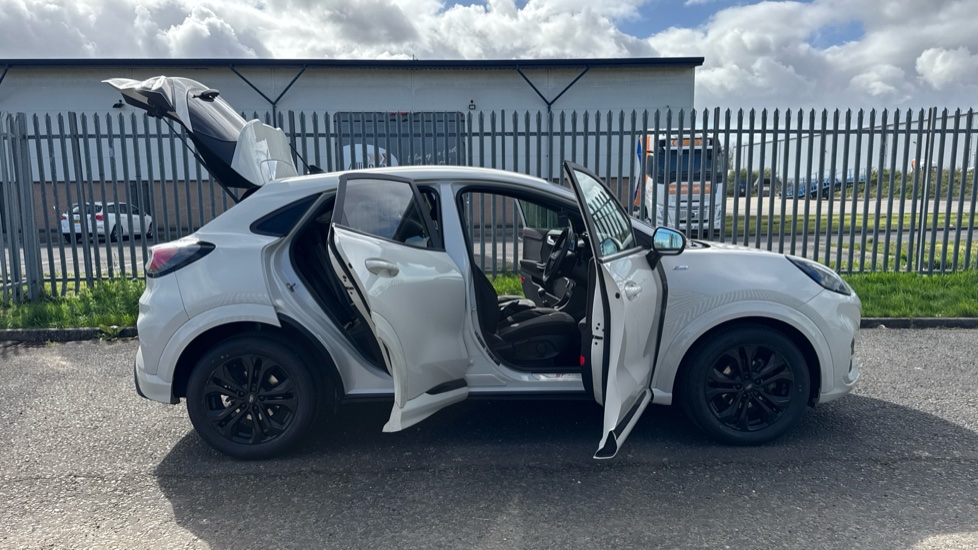 Ford Puma 1.0 EcoBoost Hybrid mHEV ST-Line 5dr Petrol Hatchback - Image 27