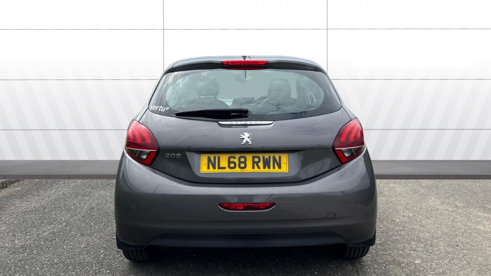 Peugeot 208 1.2 PureTech 82 Signature 5dr [Start Stop] Petrol Hatchback - Image 6
