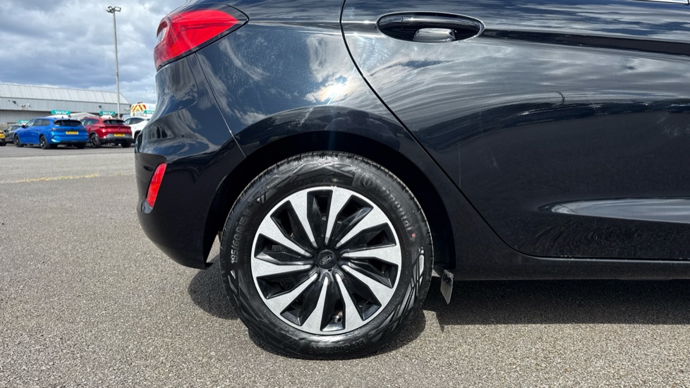 Ford Fiesta 1.0 EcoBoost Titanium 5dr Petrol Hatchback - Image 7
