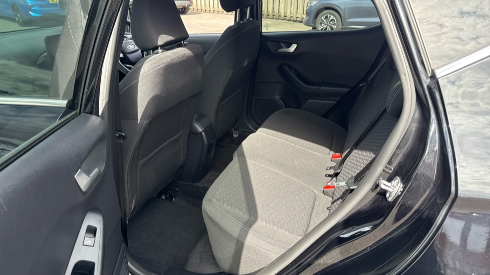 Ford Fiesta 1.0 EcoBoost Titanium 5dr Petrol Hatchback - Image 16