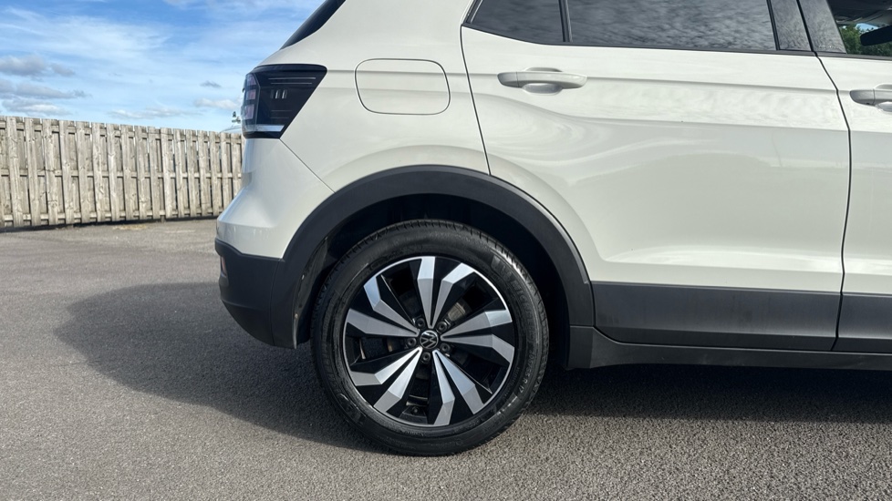 Volkswagen T-Cross 1.0 TSI Black Edition 5dr Petrol Estate - Image 7