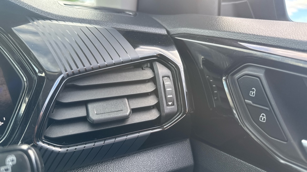 Volkswagen T-Cross 1.0 TSI Black Edition 5dr Petrol Estate - Image 26