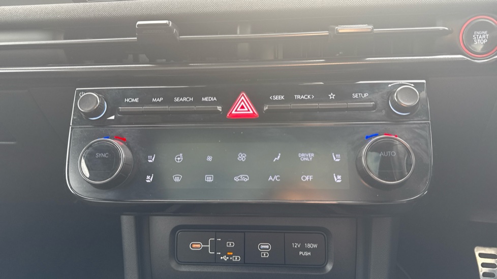 Hyundai TUCSON 1.6T Hybrid N Line S 5dr Auto Hybrid Estate - Image 30