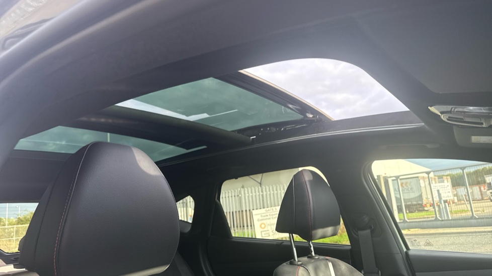 Hyundai TUCSON 1.6T Hybrid N Line S 5dr Auto Hybrid Estate - Image 39