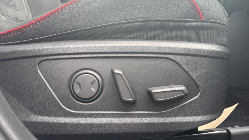 Hyundai TUCSON 1.6T Hybrid N Line S 5dr Auto Hybrid Estate - Image 41