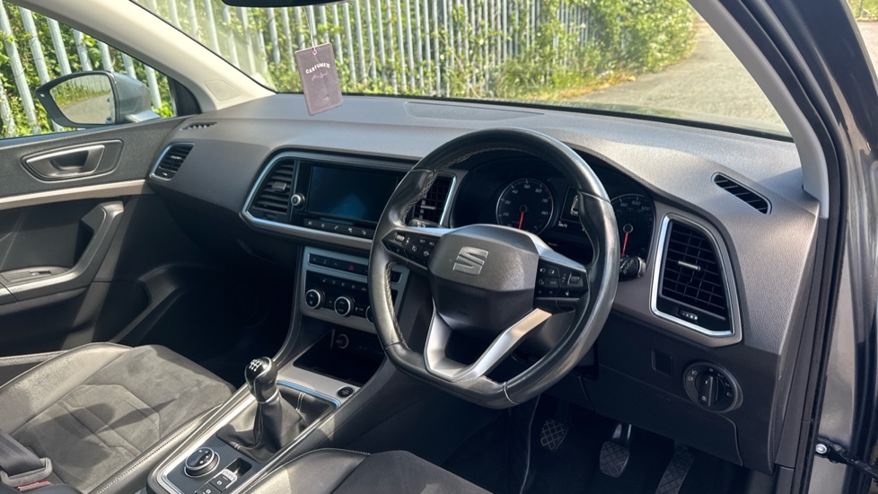 SEAT Ateca 1.5 TSI EVO Xperience Edition 5dr Petrol Estate - Image 11
