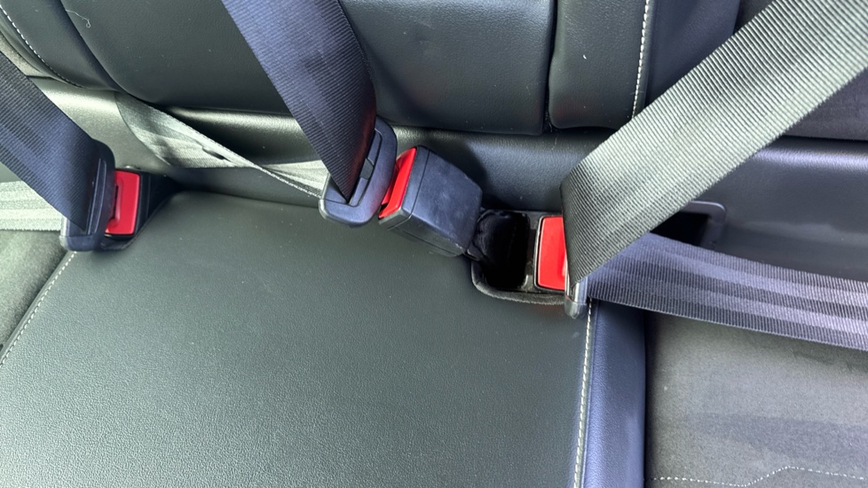 SEAT Ateca 1.5 TSI EVO Xperience Edition 5dr Petrol Estate - Image 17