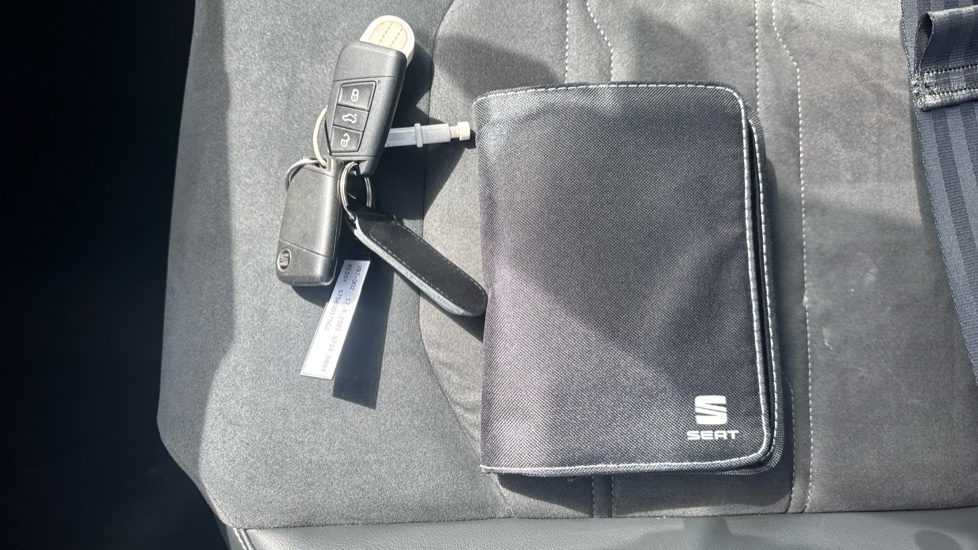 SEAT Ateca 1.5 TSI EVO Xperience Edition 5dr Petrol Estate - Image 19