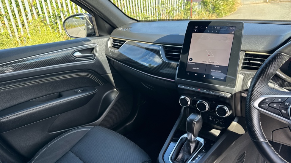 Renault Arkana 1.6 E-Tech full hybrid 145 Engineered 5dr Auto Hybrid Estate - Image 14
