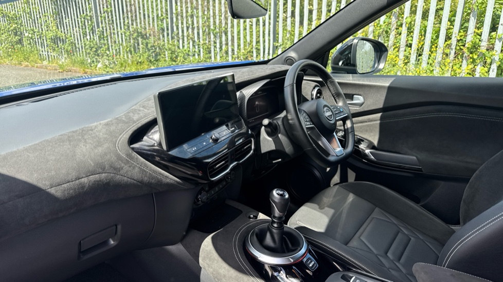 Nissan Juke 1.0 DiG-T Tekna+ 5dr Petrol Hatchback - Image 9