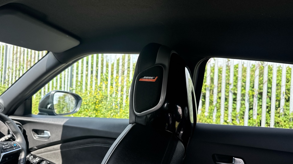 Nissan Juke 1.0 DiG-T Tekna+ 5dr Petrol Hatchback - Image 49