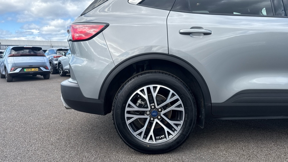 Ford Kuga 1.5 EcoBoost 150 Titanium Edition 5dr Petrol Estate - Image 7