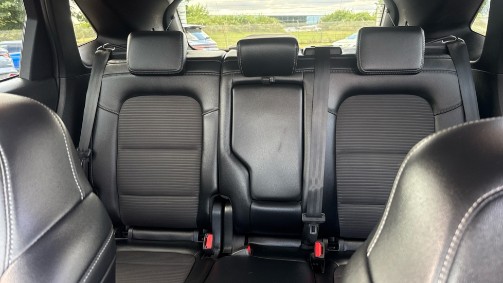 Ford Kuga 1.5 EcoBoost 150 Titanium Edition 5dr Petrol Estate - Image 15