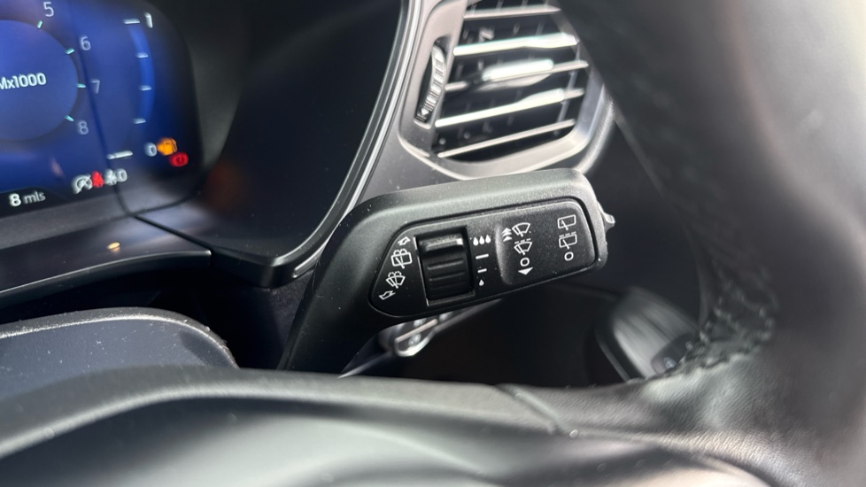 Ford Kuga 1.5 EcoBoost 150 Titanium Edition 5dr Petrol Estate - Image 27