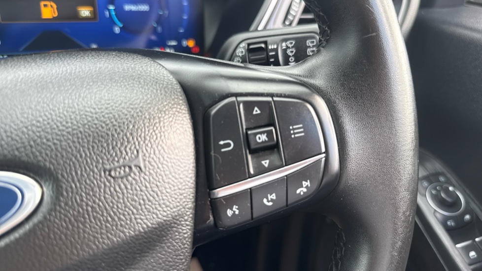 Ford Kuga 1.5 EcoBoost 150 Titanium Edition 5dr Petrol Estate - Image 30
