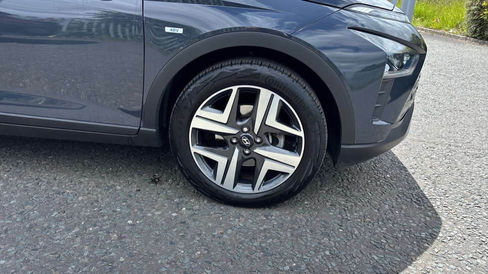 Hyundai BAYON 1.0 TGDi 48V MHEV Premium 5dr DCT Petrol Hatchback - Image 8
