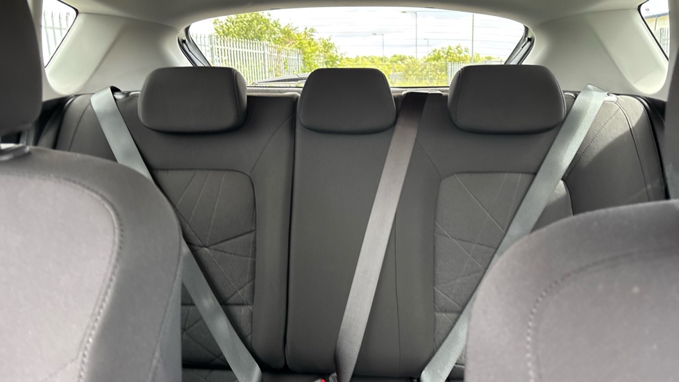 Hyundai BAYON 1.0 TGDi 48V MHEV Premium 5dr DCT Petrol Hatchback - Image 15