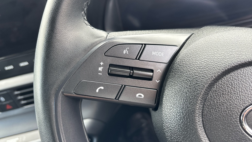Hyundai BAYON 1.0 TGDi 48V MHEV Premium 5dr DCT Petrol Hatchback - Image 21