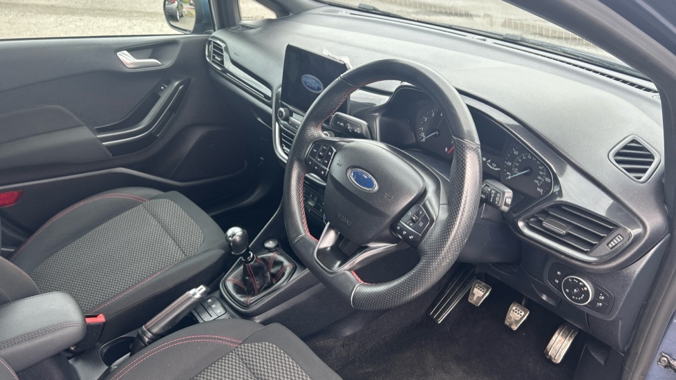 Ford Fiesta 1.0 EcoBoost Hybrid mHEV 125 ST-Line Edition 5dr Petrol Hatchback - Image 11