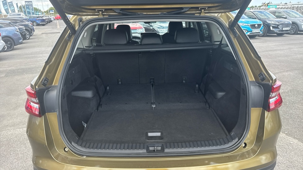 Skoda Kodiaq 2.0 TDI 193 SE L 4X4 5dr DSG [7 Seat] Diesel Estate - Image 4