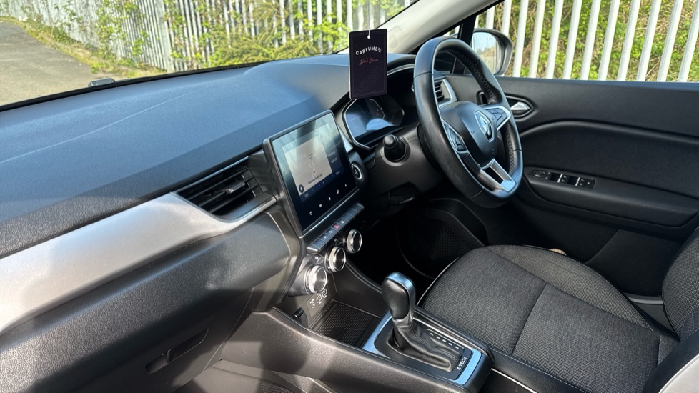 Renault Captur 1.6 E-Tech full hybrid 145 Techno 5dr Auto Hybrid Hatchback - Image 9