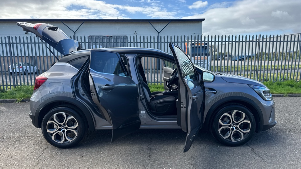 Renault Captur 1.6 E-Tech full hybrid 145 Techno 5dr Auto Hybrid Hatchback - Image 28