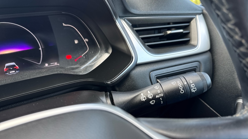 Renault Captur 1.6 E-Tech full hybrid 145 Techno 5dr Auto Hybrid Hatchback - Image 56