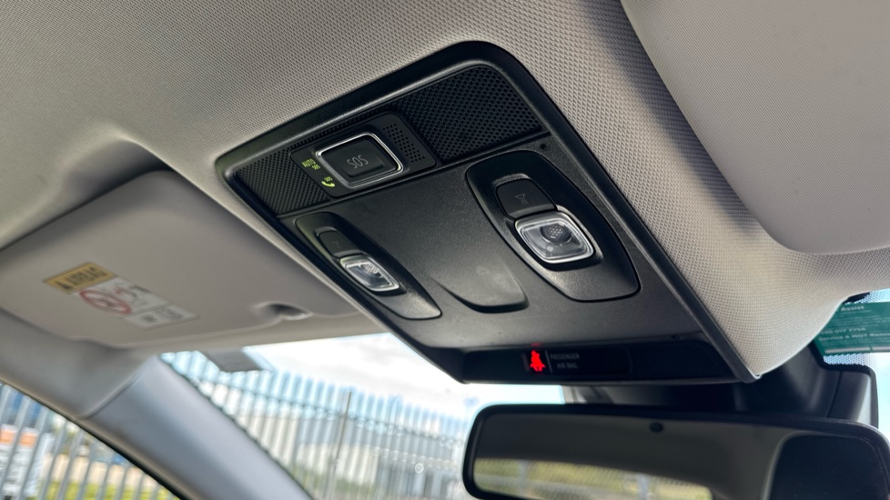 Renault Captur 1.6 E-Tech full hybrid 145 Techno 5dr Auto Hybrid Hatchback - Image 70