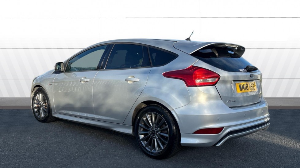Ford Focus 1.0 EcoBoost 140 ST-Line Navigation 5dr Petrol Hatchback - Image 2