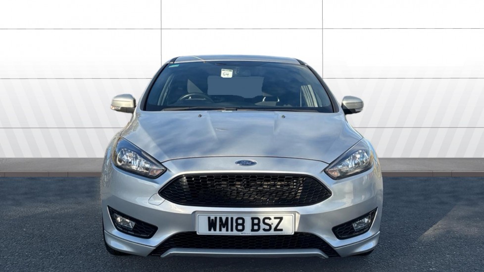 Ford Focus 1.0 EcoBoost 140 ST-Line Navigation 5dr Petrol Hatchback - Image 3