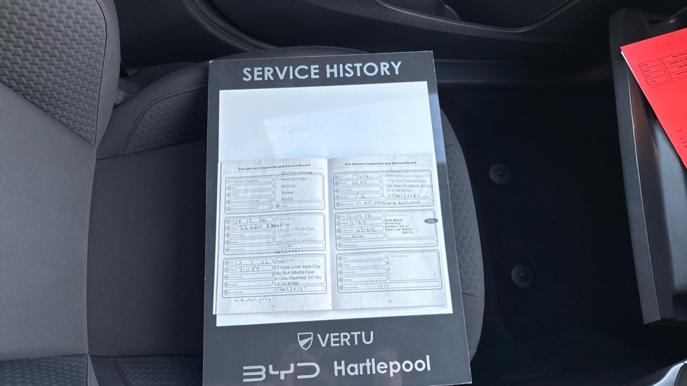 Ford Focus 1.0 EcoBoost 140 ST-Line Navigation 5dr Petrol Hatchback - Image 19