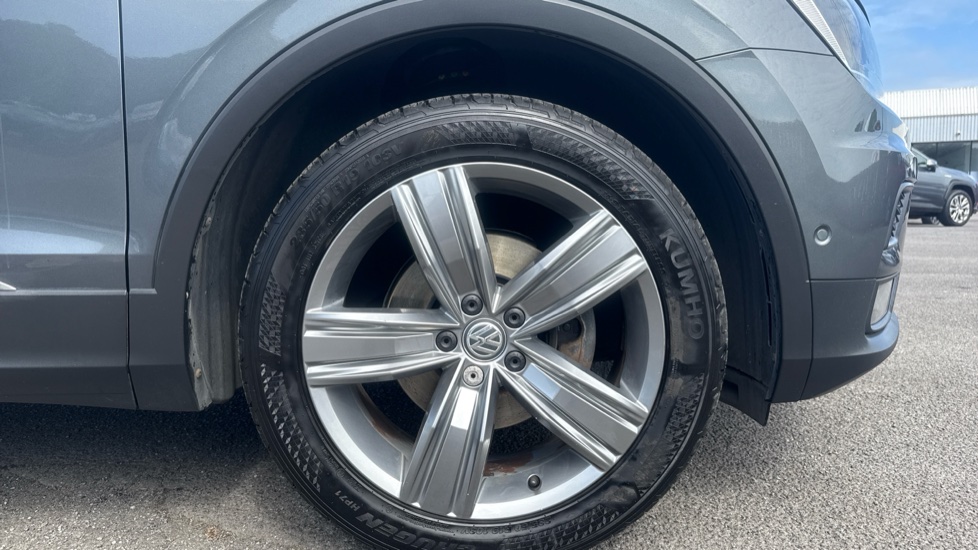 Volkswagen Tiguan 2.0 TDi 150 Match 5dr DSG Diesel Estate - Image 7