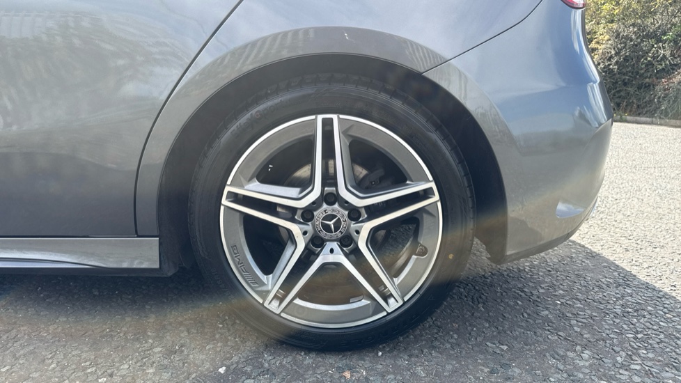 Mercedes-Benz A-Class A180d AMG Line 5dr Auto Diesel Hatchback - Image 23