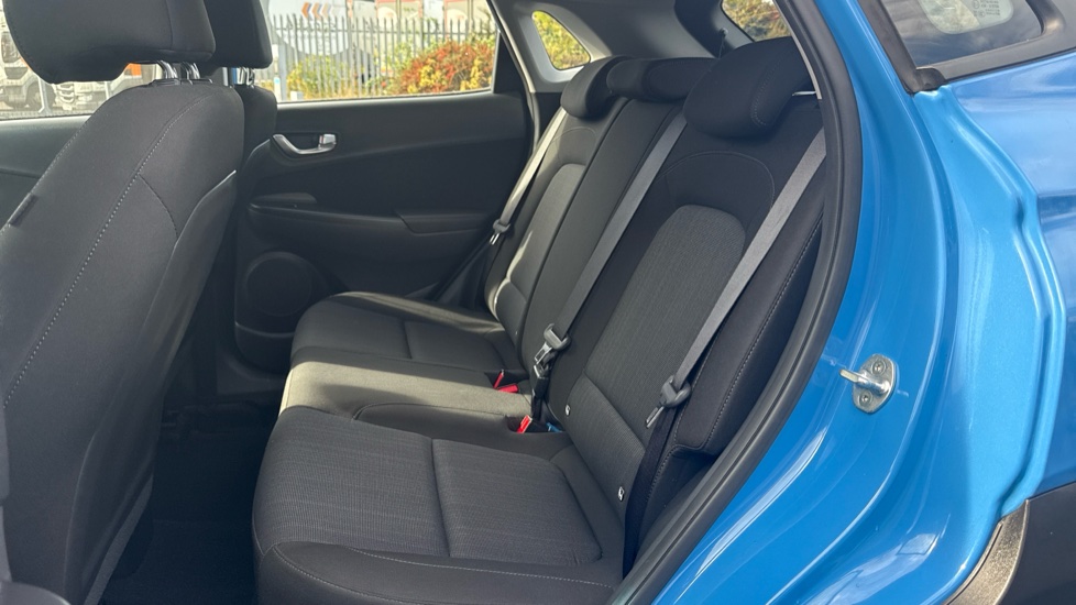 Hyundai KONA 1.6 GDi Hybrid SE Connect 5dr DCT Hybrid Hatchback - Image 16