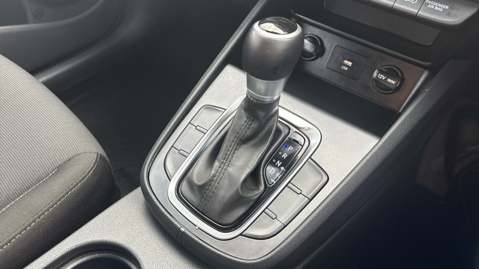 Hyundai KONA 1.6 GDi Hybrid SE Connect 5dr DCT Hybrid Hatchback - Image 31