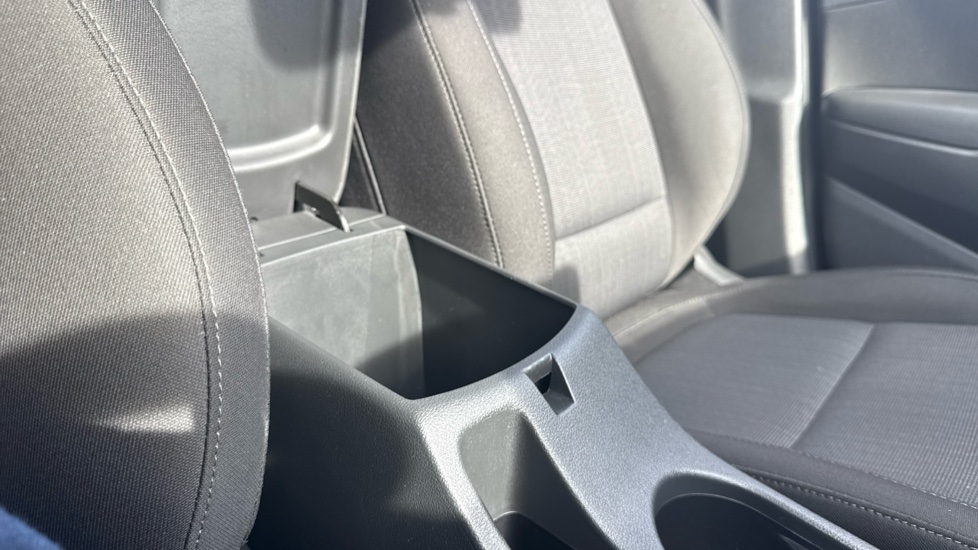 Hyundai KONA 1.6 GDi Hybrid SE Connect 5dr DCT Hybrid Hatchback - Image 34