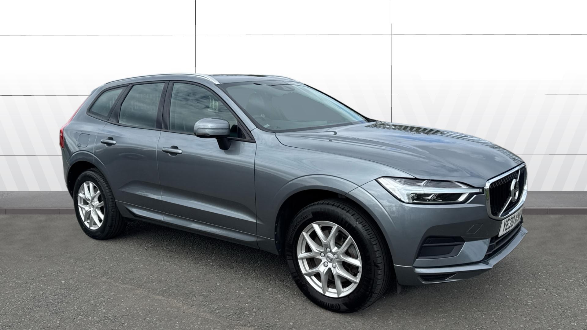 Volvo XC60 listing photo